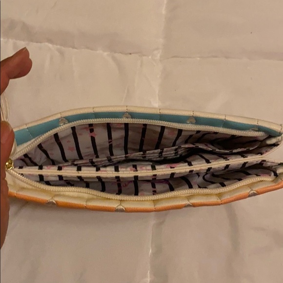 New Betsey Johnson puffy bow pink wallet - Picture 4 of 5